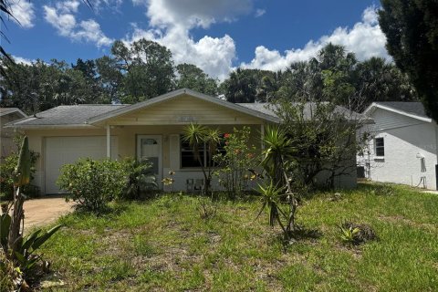Villa ou maison à vendre à Hudson, Floride: 2 chambres, 77.29 m2 № 1784518 - photo 1