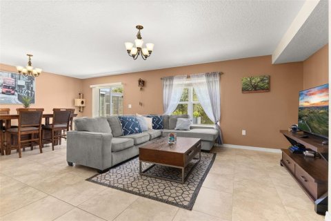 Casa en venta en Kissimmee, Florida, 4 dormitorios, 169.55 m2 № 2385735 - foto 18