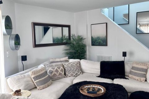 Touwnhouse à louer à Royal Palm Beach, Floride: 2 chambres, 136.57 m2 № 2275139 - photo 6