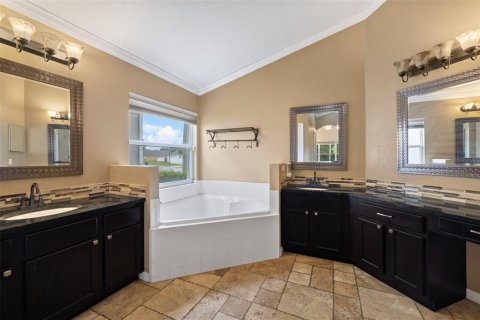 Villa ou maison à vendre à Orlando, Floride: 4 chambres, 154.87 m2 № 2148150 - photo 17