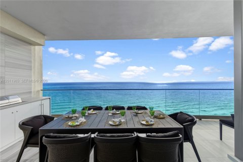Condo in Sunny Isles Beach, Florida, 4 bedrooms  № 2075011 - photo 20