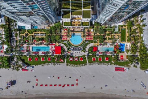 Condo in Sunny Isles Beach, Florida, 4 bedrooms  № 2075011 - photo 26