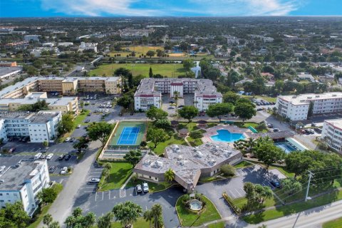 Copropriété à vendre à Lauderdale Lakes, Floride: 2 chambres, 102.38 m2 № 1956018 - photo 30