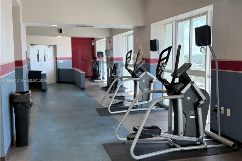 Снять в аренду кондоминиум в Майами, Флорида 2 спальни, 96.62м2, № 2030182 - фото 22
