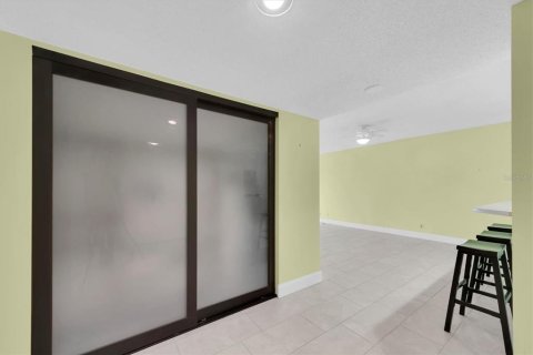 Copropriété à vendre à Clearwater, Floride: 2 chambres, 129.51 m2 № 2148106 - photo 24