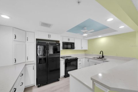 Copropriété à vendre à Clearwater, Floride: 2 chambres, 129.51 m2 № 2148106 - photo 21