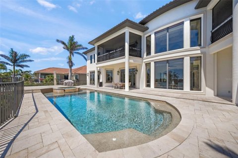 House in Venice, Florida 5 bedrooms, 571.07 sq.m. № 1895089 - photo 7