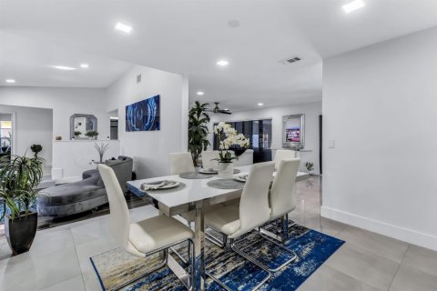 Casa en venta en Coral Springs, Florida, 4 dormitorios, 210.24 m2 № 2177460 - foto 8
