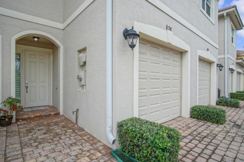 Touwnhouse à vendre à Stuart, Floride: 3 chambres, 158.68 m2 № 2175697 - photo 3