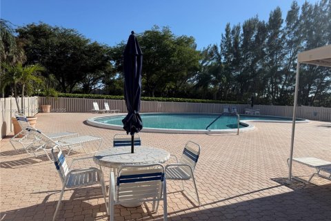 Condo in Deerfield Beach, Florida, 2 bedrooms  № 1451864 - photo 6