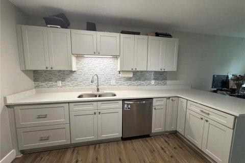 Casa en alquiler en Panama City, Florida, 4 dormitorios, 215.25 m2 № 1895074 - foto 10