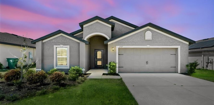 Villa ou maison à Dundee, Floride 3 chambres, 173.63 m2 № 2217297