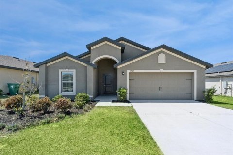 Villa ou maison à vendre à Dundee, Floride: 3 chambres, 173.63 m2 № 2217297 - photo 2