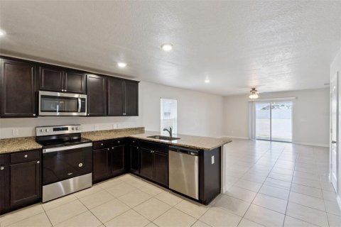 Villa ou maison à vendre à Dundee, Floride: 3 chambres, 173.63 m2 № 2217297 - photo 10
