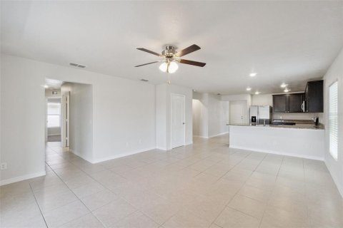 Villa ou maison à vendre à Dundee, Floride: 3 chambres, 173.63 m2 № 2217297 - photo 11