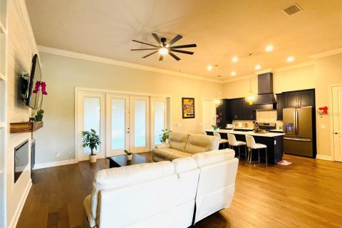 House in Plant City, Florida 4 bedrooms, 220.74 sq.m. № 1845063 - photo 13