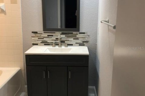 Condominio en alquiler en Tampa, Florida, 1 dormitorio, 66.98 m2 № 2114693 - foto 25