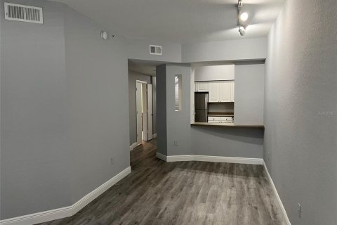Condominio en alquiler en Tampa, Florida, 1 dormitorio, 66.98 m2 № 2114693 - foto 6