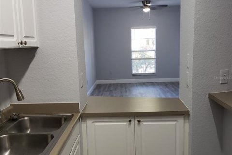 Condominio en alquiler en Tampa, Florida, 1 dormitorio, 66.98 m2 № 2114693 - foto 15