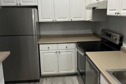 Condominio en alquiler en Tampa, Florida, 1 dormitorio, 66.98 m2 № 2114693 - foto 14