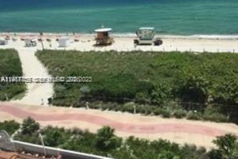 Снять в аренду кондоминиум в Майами-Бич, Флорида 1 спальня, 62.8м2, № 2050615 - фото 18