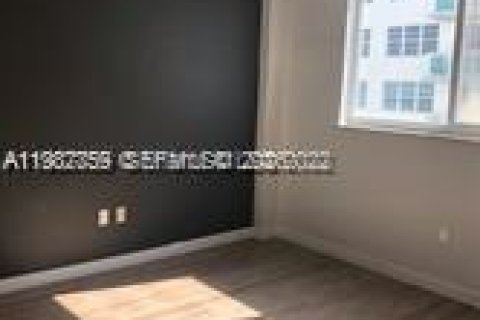 Снять в аренду кондоминиум в Майами-Бич, Флорида 1 спальня, 62.8м2, № 2050615 - фото 14