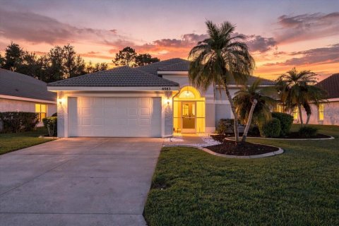 Casa en Sarasota, Florida 3 dormitorios, 147.16 m2 № 2347551