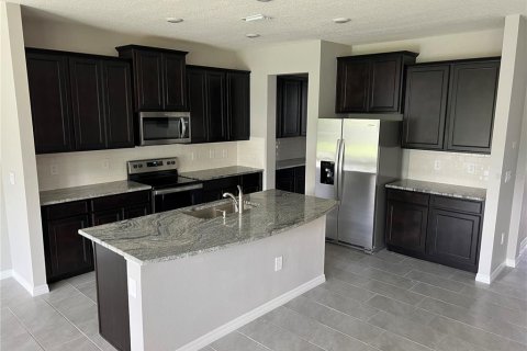 House in Bradenton, Florida 4 bedrooms, 312.34 sq.m. № 1787656 - photo 12