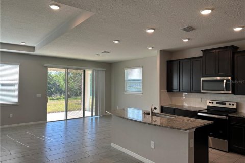 House in Bradenton, Florida 4 bedrooms, 312.34 sq.m. № 1787656 - photo 9