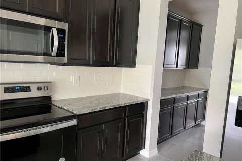 House in Bradenton, Florida 4 bedrooms, 312.34 sq.m. № 1787656 - photo 13