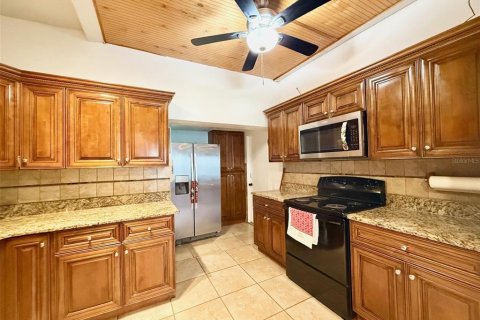 Villa ou maison à vendre à Orlando, Floride: 4 chambres, 142.14 m2 № 1820630 - photo 6