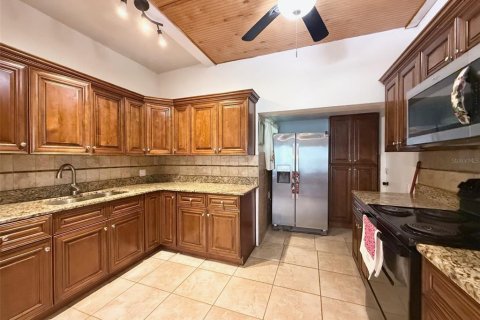 Villa ou maison à vendre à Orlando, Floride: 4 chambres, 142.14 m2 № 1820630 - photo 5