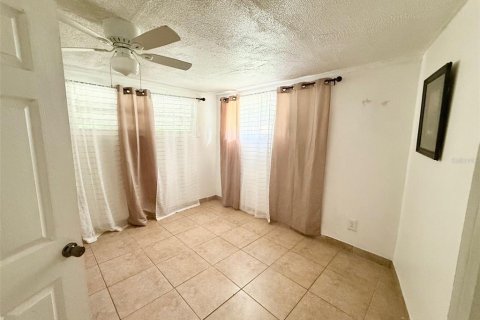 Villa ou maison à vendre à Orlando, Floride: 4 chambres, 142.14 m2 № 1820630 - photo 15