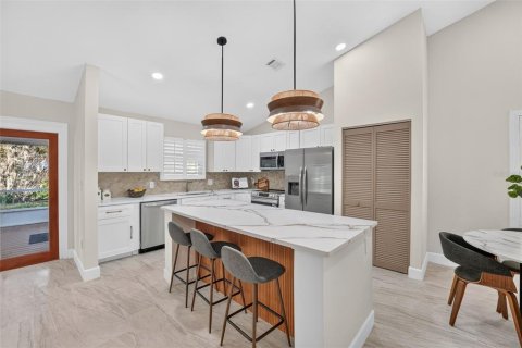 Villa ou maison à vendre à New Smyrna Beach, Floride: 3 chambres, 135.27 m2 № 2361112 - photo 8