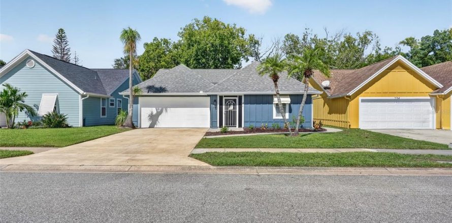 Villa ou maison à New Smyrna Beach, Floride 3 chambres, 135.27 m2 № 2361112