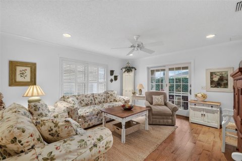 Casa en venta en The Villages, Florida, 2 dormitorios, 107.02 m2 № 2408452 - foto 10