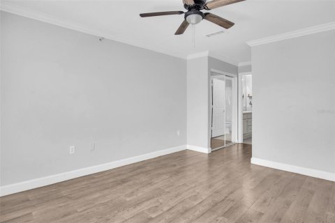 Condo in Tampa, Florida, 3 bedrooms  № 2112906 - photo 15
