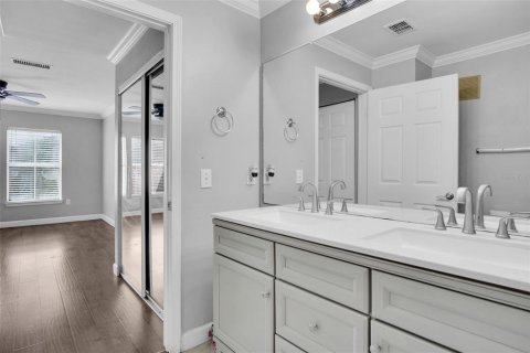 Condo in Tampa, Florida, 3 bedrooms  № 2112906 - photo 12