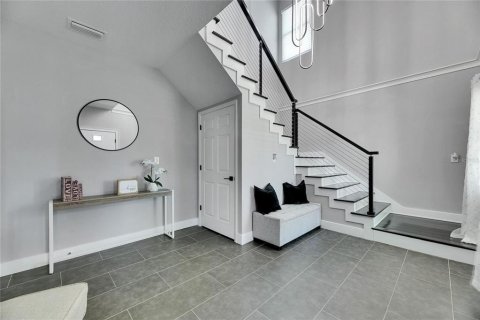 Casa en venta en Saint Petersburg, Florida, 4 dormitorios, 289.67 m2 № 1791704 - foto 8