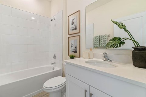 Casa en venta en Ocoee, Florida, 4 dormitorios, 219.34 m2 № 2237031 - foto 24