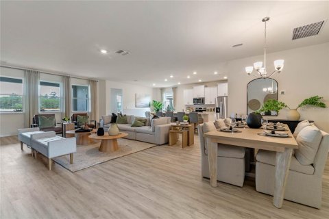 Casa en venta en Ocoee, Florida, 4 dormitorios, 219.34 m2 № 2237031 - foto 7