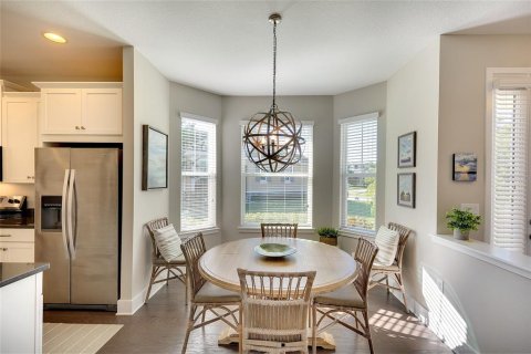 Villa ou maison à vendre à Sarasota, Floride: 2 chambres, 153.01 m2 № 2416991 - photo 12