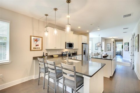 Villa ou maison à vendre à Sarasota, Floride: 2 chambres, 153.01 m2 № 2416991 - photo 10