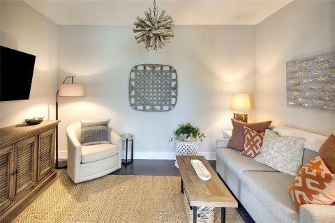 Villa ou maison à vendre à Sarasota, Floride: 2 chambres, 153.01 m2 № 2416991 - photo 24