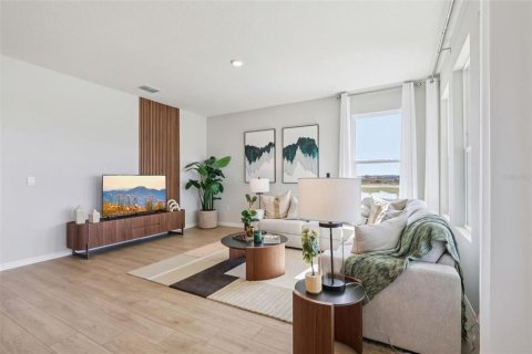 Villa ou maison à vendre à Lakeland, Floride: 4 chambres, 195.75 m2 № 2308485 - photo 4
