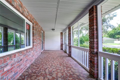 House in Wildwood, Florida 2 bedrooms, 98.85 sq.m. № 2166163 - photo 6