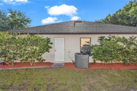 Villa ou maison à vendre à Orange City, Floride: 3 chambres, 182.18 m2 № 2142574 - photo 28