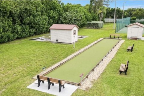 Condo in Jensen Beach, Florida, 2 bedrooms  № 968267 - photo 1