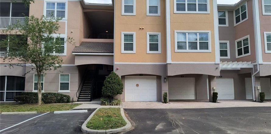 Condominio en Orlando, Florida, 2 dormitorios  № 1612917