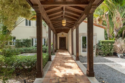 Купить виллу или дом в Майами-Бич, Флорида 4 спальни, 469.16м2, № 2040151 - фото 14